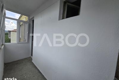 Apartament cu 2 camere nedecomandat, mobilat în Mihai Viteazul - 2
