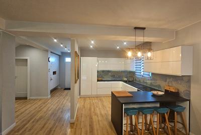 Casă cu 5 camere si Garaj, în American Village – Pipera – confort, eleganță - 15