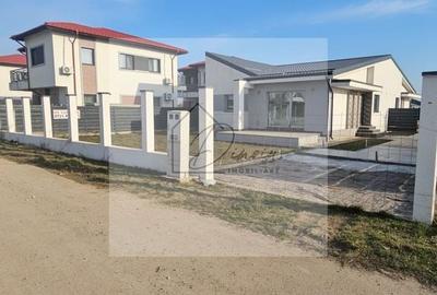 Casă cu 3 camere cu Teren 350 Mp în Tunari