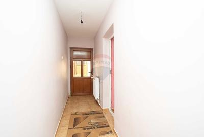 Casa de Vanzare, 3 Camere, 1577mp Teren la E58 - Letcani, Iasi - 7