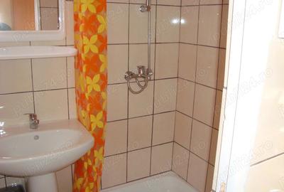 Dau in chirie o camera si baie la casa in mansarda pentru o persoana Dau in chirie o camera si baie la casa in mansarda pentru o persoana - 5