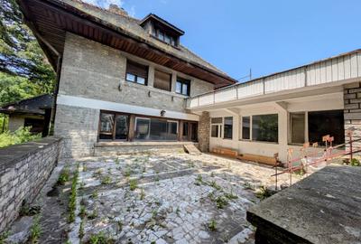 Sinaia-Vadul Cerbului,S+P+E+M,teren 6300mp,desch.DN=72m,vila+restaurant+terasa - 11