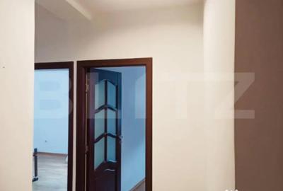 Apartament cu 3 camere decomandat în Central - 4