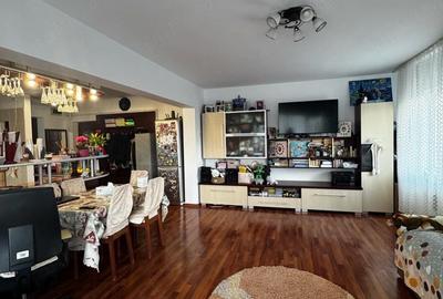 Apartament cu 2 camere decomandat, mobilat în Canta - 6