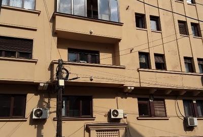 Apt si bloc renovate,deosebit, centrala proprie,Foisor-Iancului,,3 balcoane - 12