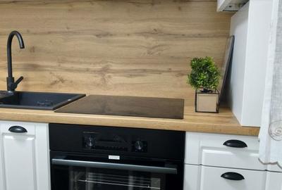 Apartament cu 3 camere decomandat în Astra - 7