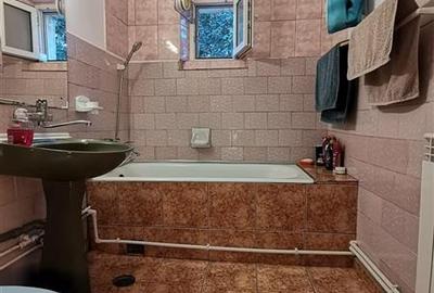 Apartament cu 2 camere decomandat în E3 - 6