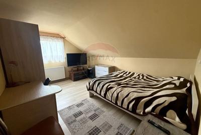 COMISION 0% -Casa cu 3 camere de vanzare in Stolna cu livada, ciubar - 4