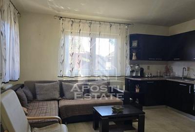 Casă cu 4 camere cu Teren 1248 Mp în Curtici