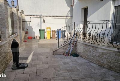 Casă cu 6 camere cu Canalizare în Colentina - 7