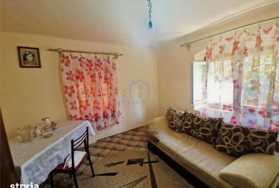 Casă cu 3 camere cu Teren 664 Mp în Gângiova - 5