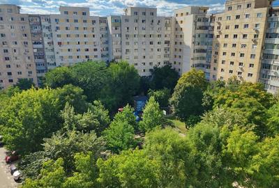 Apartament cu 2 camere semidecomandat în Iancului