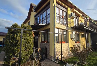 Casă cu 4 camere în Central - 20