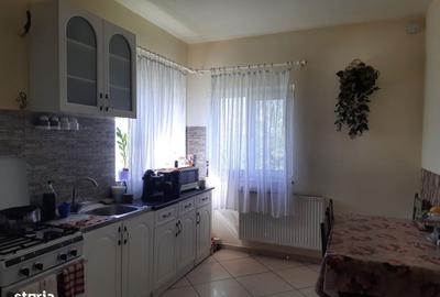 Casă cu 3 camere în Central - 16