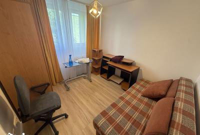 Apartament cu 3 camere semidecomandat, mobilat în Colentina - 10