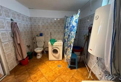 Casa si teren de vanzare in Tifesti - Sat Olesesti 30.000 Euro - 12