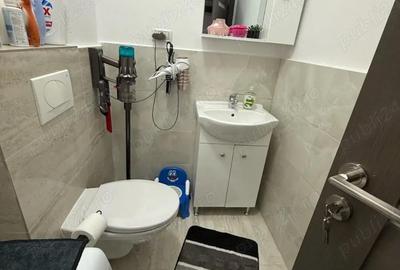 Apartament cu 3 camere decomandat în Central - 1