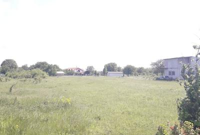 Teren de 2557 mp, în Iazu - 1