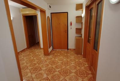 Apartament cu 4 camere decomandat în Costin Georgian - 7