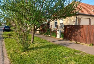 Casă individuală cu 2 camere cu Teren 1222 Mp în Vărșand - 1