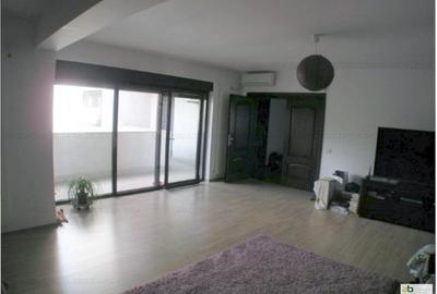 Casă cu 9 camere în Ștefan cel Mare - 2