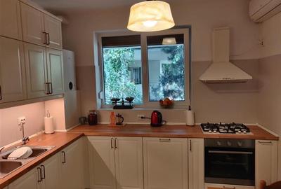 Vila de vanzare in zona Bucurestii Noi - Metrou Jiului Vila de vanzare in zona Bucurestii Noi - Metrou Jiului - 19