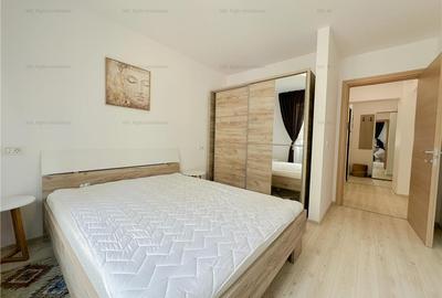 Apartament cu 2 camere decomandat în Tractorul - 3