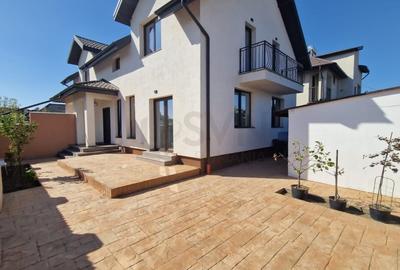 REV2002899 Casa 4 camere duplex cu perete dublu - 1