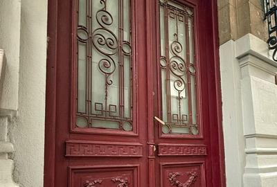 Universitate Închiriez spațiu comercial parter strada Vila interbelica renovată - 9