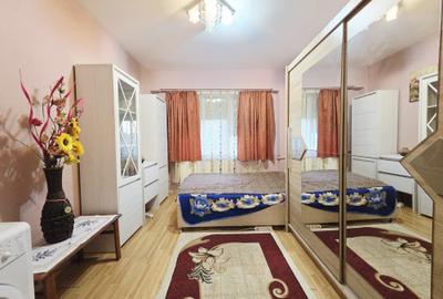 1 cam Port etaj 3 mobilata si utilata - 7