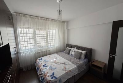 Apartament cu 2 camere decomandat în 1 Mai - 2