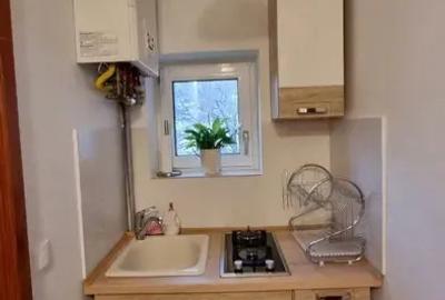 Inchiriez pe termen lung Apartament tip studio central, zona centrala, - 3