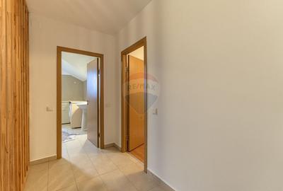 Apartament cu 6 camere de inchiriat in zona Green Valley - Noua - 36