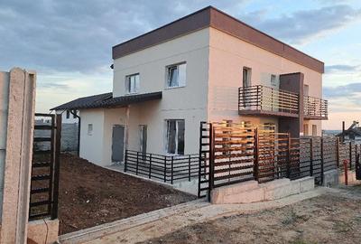 Casă cu 3 camere cu Teren 202 Mp în Central - 4