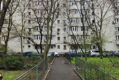 Garsonieră decomandată în Vitan Mall - 12