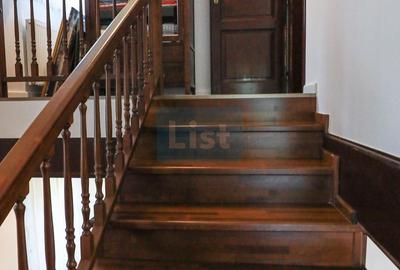 Casă cu 5 camere cu Garaj în Văliug - 28