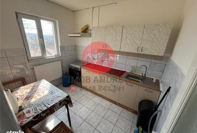 Apartament cu 3 camere decomandat în Central - 4