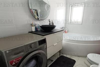 Casa Lipita la Calcan in Tunari - 3