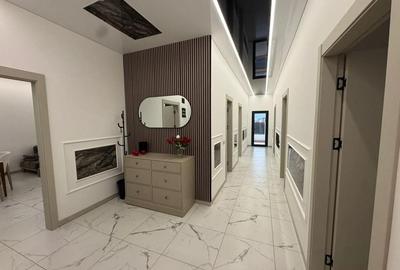 Casă cu 4 camere cu Teren 400 Mp în Agigea - 2