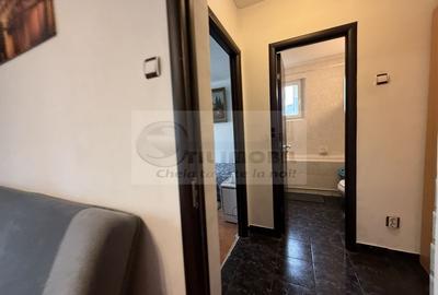 2 CAMERE TATARASI SCOALA 4 IONET TEODOREANU , GEAM LA BAIE, CENTRALA. - 6