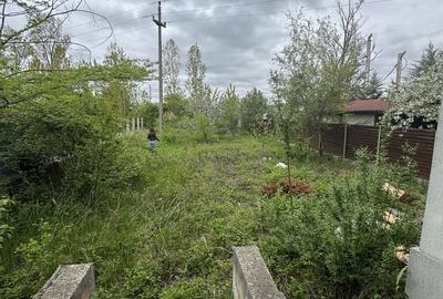 Casă cu 4 camere cu Teren 458 Mp în Domnești