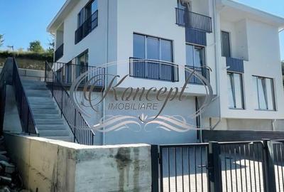 Duplex cu 5 camere cu Canalizare în Chinteni - 1