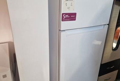 Apartament cu 2 camere decomandat în Central - 2