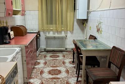 Apartament cu 3 camere decomandat în Central - 2