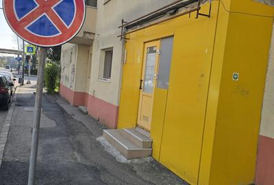 Apartament cu 3 camere decomandat în Letea - 2