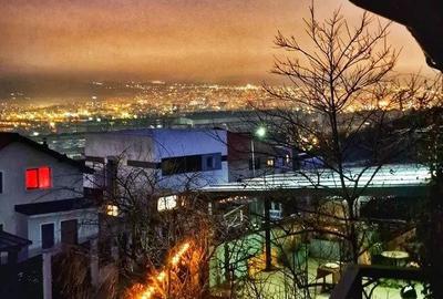 Casă cu 4 camere cu Canalizare în Central