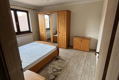 Inchiriez apartament 3 camere - 2