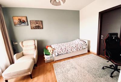 Apartament cu 4 camere decomandat în Voluntari - 12