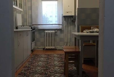 Apartament cu 3 camere decomandat în Central - 3
