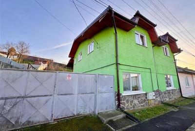 Casa potential: locuire multifamiliala,activitati comerciale,birouri,677 mp tere - 2